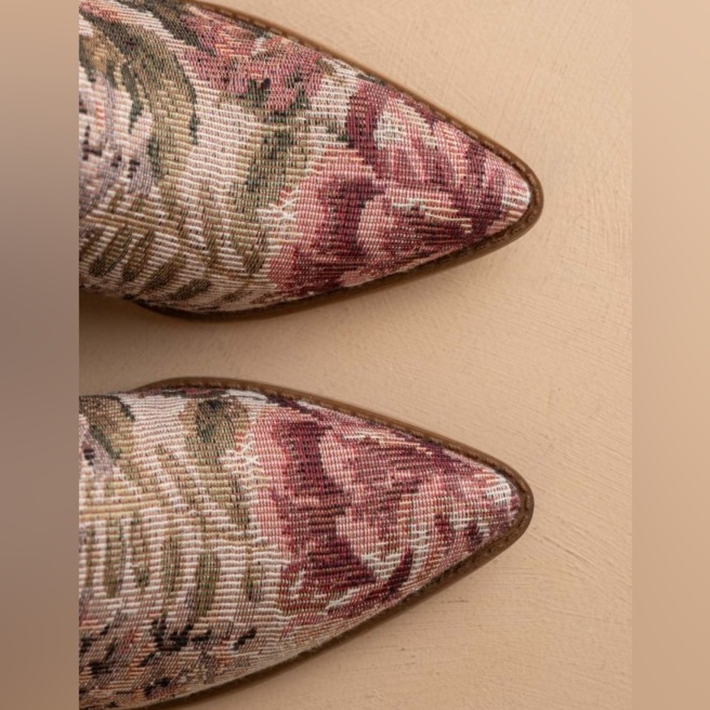 Beige brown floral appliqué jacquard embroidered tapestry western cowboy boots - Picture 2 of 3